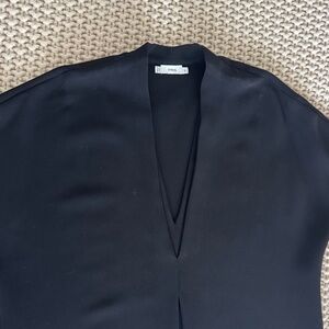 Vince - black  V-neck dress